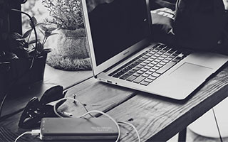 老爸用im钱包买菜忘带现金也能付：教爸妈用新科技真值